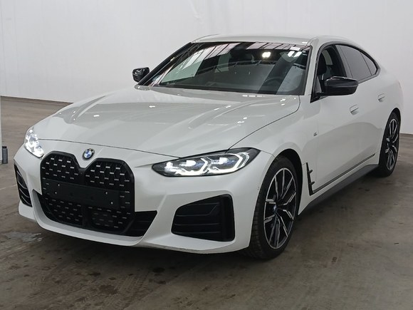 Pogled sprijeda lijevo