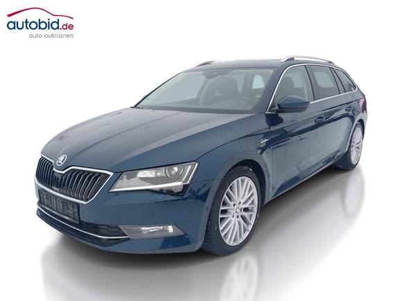 Pogled od napred levo