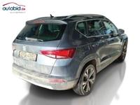 Pogled od pozadi desno