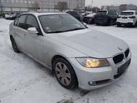 Pogled desno spredaj