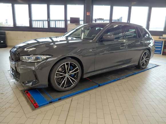 Vista dianteira esquerda