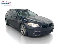 Pogled sprijeda desno