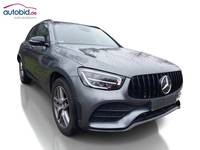 Pogled sprijeda desno