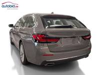 Pogled straga lijevo