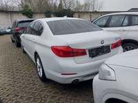 Pogled straga lijevo