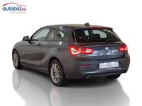 Pogled od pozadi levo