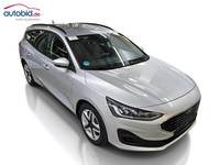 Pogled desno spredaj