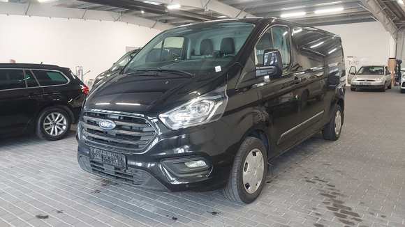 Pogled sprijeda lijevo