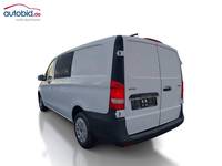 Pogled straga lijevo