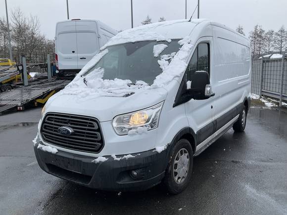 Pogled sprijeda lijevo