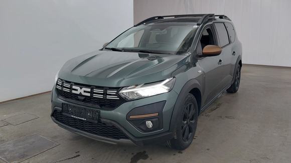 Pogled od napred levo