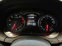 Pogled na kombinovani instrument