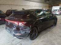 Pogled od pozadi desno