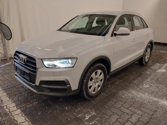 Pogled od napred levo