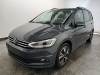 Pogled sprijeda lijevo