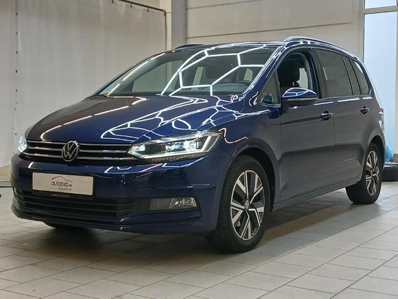 Pogled sprijeda lijevo