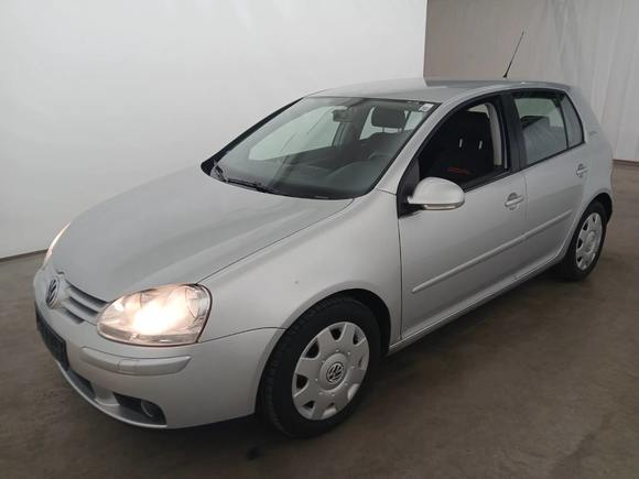 Pogled od napred levo