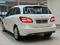 Pogled straga lijevo