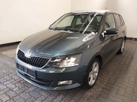 Pogled od napred levo