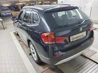 Pogled straga lijevo