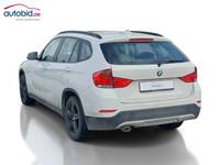 Vedere spate stânga