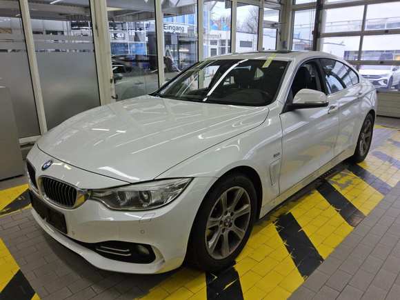 Pogled sprijeda lijevo