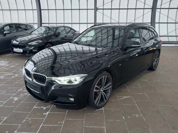 Pogled od napred levo