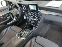 Вид на салон