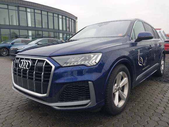 Pogled sprijeda lijevo