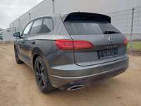 Pogled straga lijevo