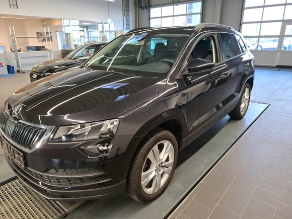 Pogled sprijeda lijevo