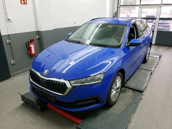 Pogled sprijeda lijevo