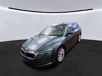 Pogled sprijeda lijevo