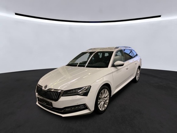 Pogled sprijeda lijevo