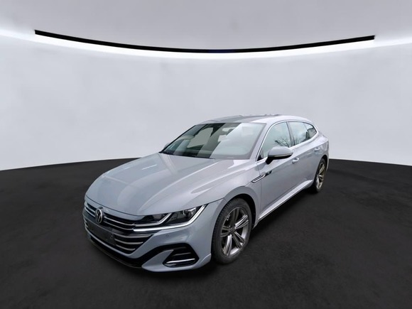 Pogled sprijeda lijevo