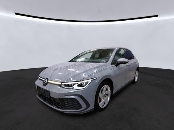 Pogled sprijeda lijevo