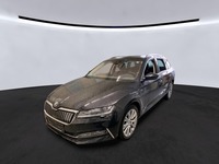 Pogled sprijeda lijevo