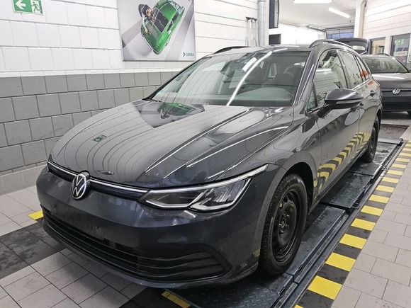 Pogled sprijeda lijevo