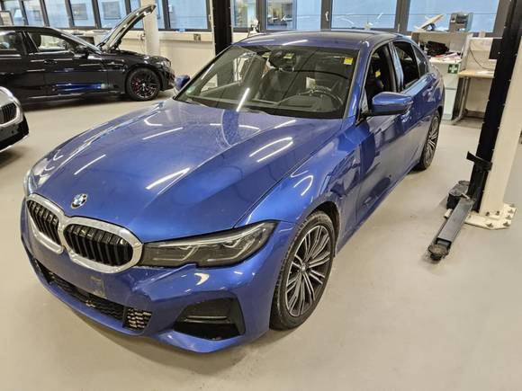 Pogled sprijeda lijevo