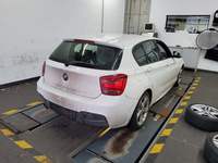 Náhled zezadu zprava