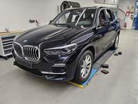 Pogled sprijeda lijevo