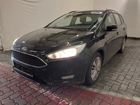 Вид спереди слева