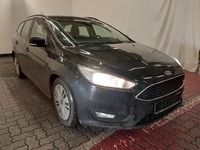 Вид спереди справа