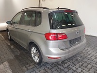 Вид сзади слева