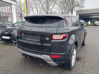 Pogled od pozadi desno