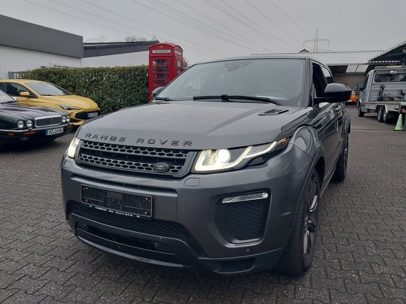 Pogled od napred levo