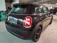 Pogled od pozadi desno