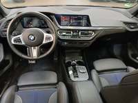 Вид на салон