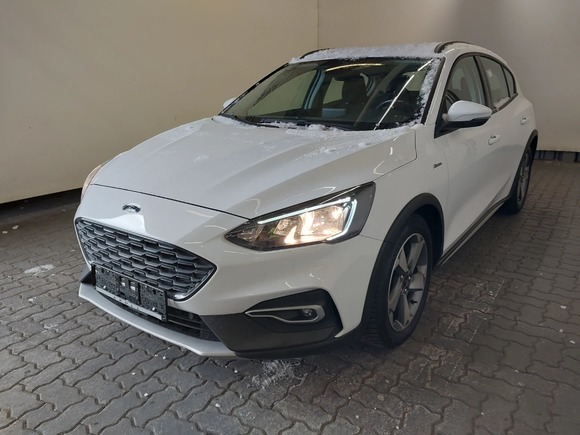 Pogled od napred levo