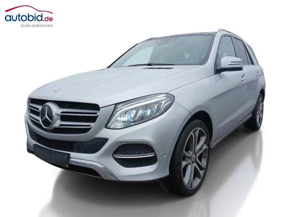 Pogled sprijeda lijevo